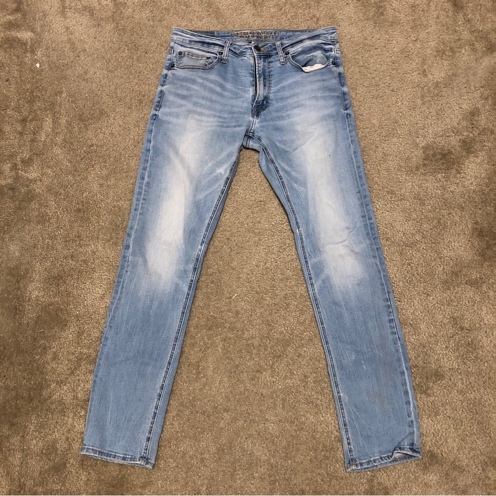 Men’s American Eagle Outfitters Distressed Denim Jeans